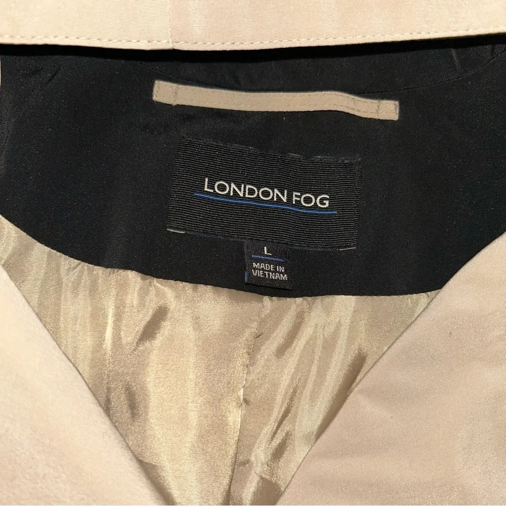 London fog coat - Picture 2 of 3